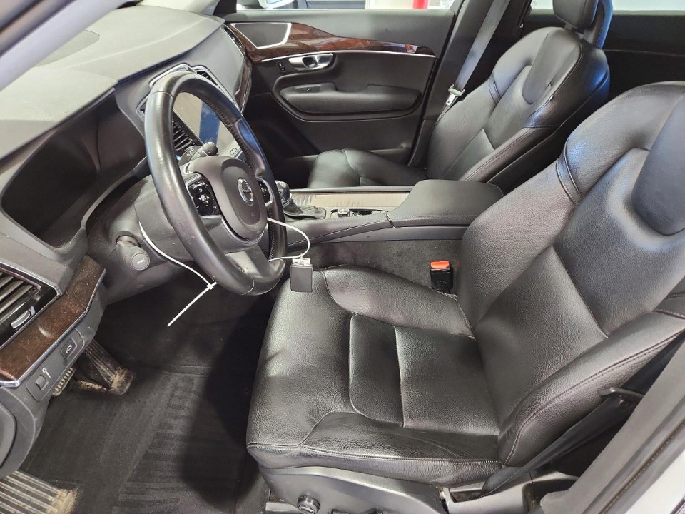 Volvo XC90 2017 — Copart