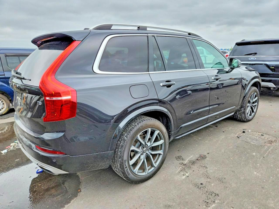 Volvo XC90 2017 — Copart