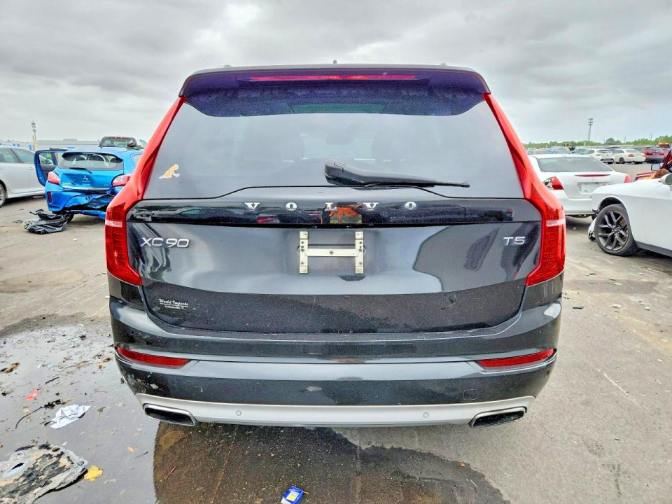 Volvo XC90 2017 — Copart