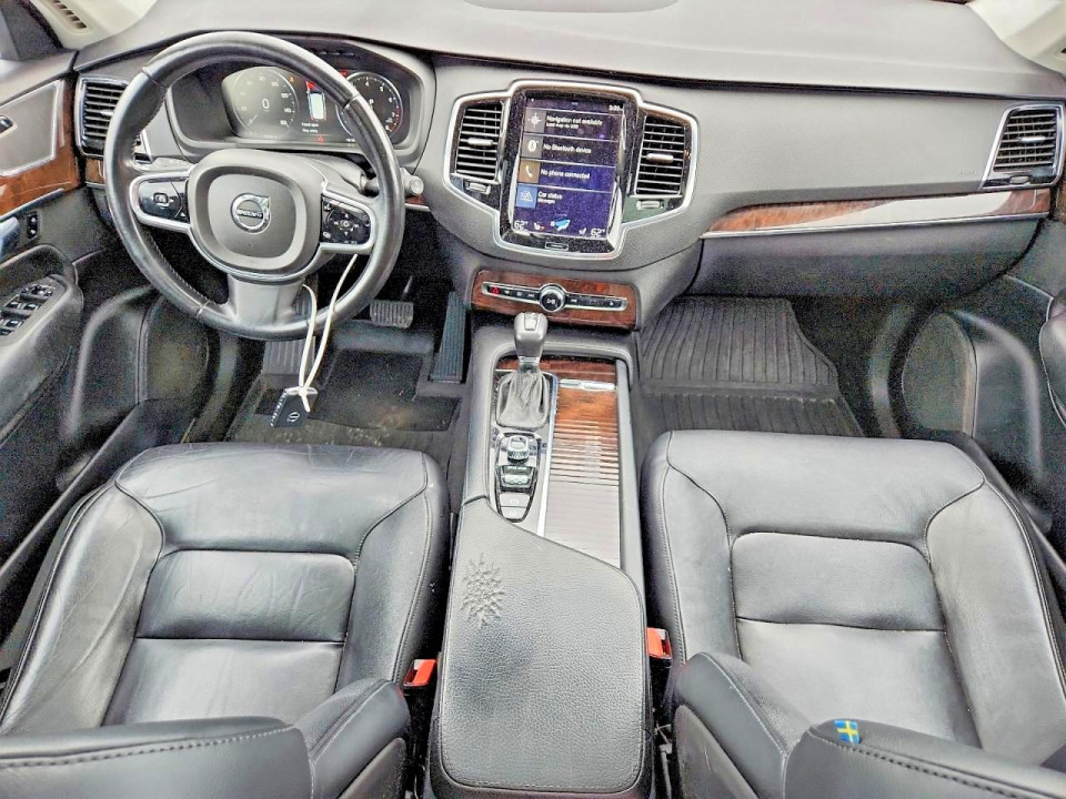 Volvo XC90 2017 — Copart