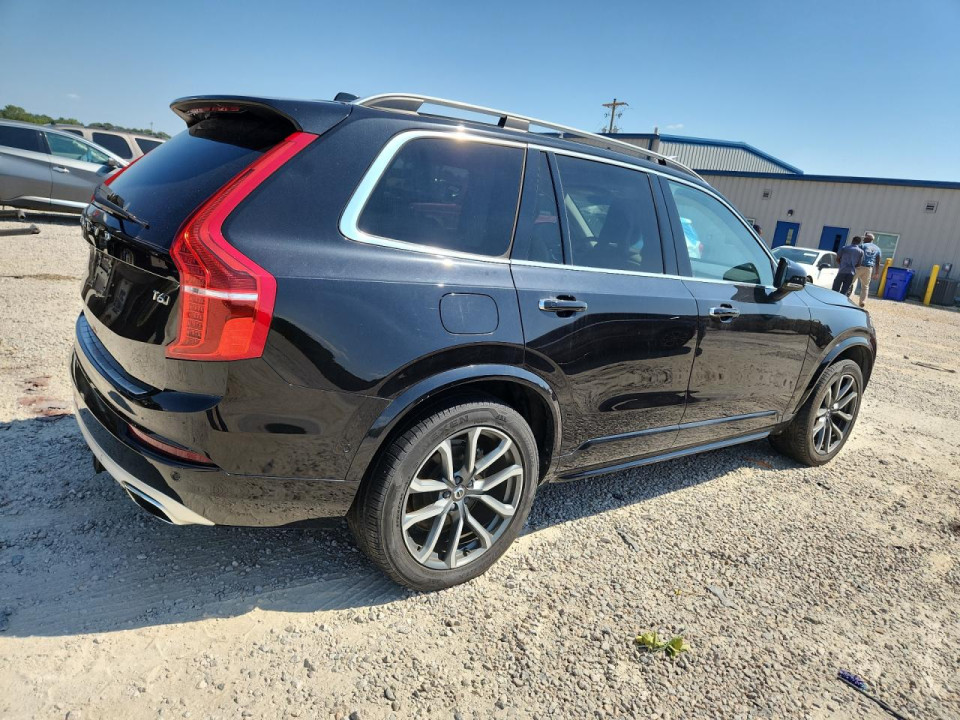 Volvo XC90 2018 — Copart