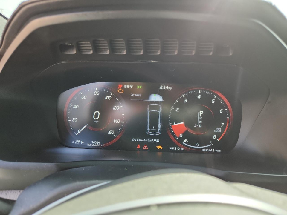 Volvo XC90 2021 — Copart