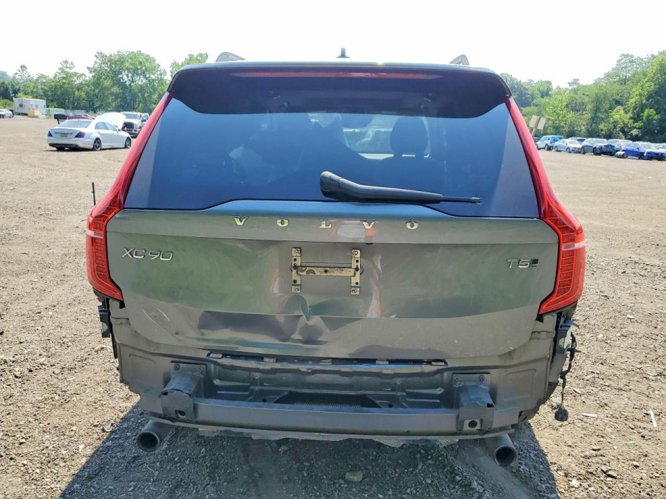 Volvo XC90 2018 — Copart