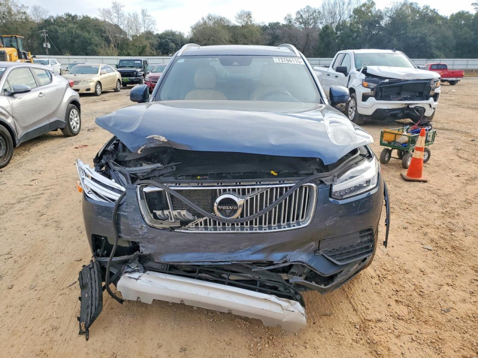 Volvo XC90 2018 — Copart