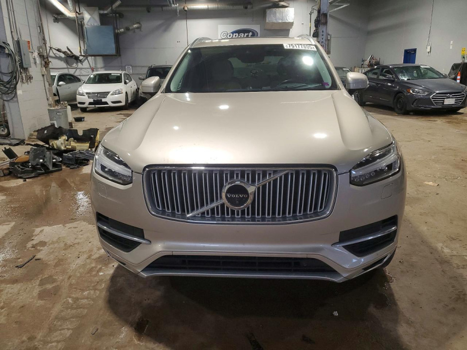 Volvo XC90 2016 — Copart