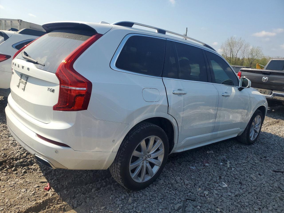 Volvo XC90 2017 — Copart