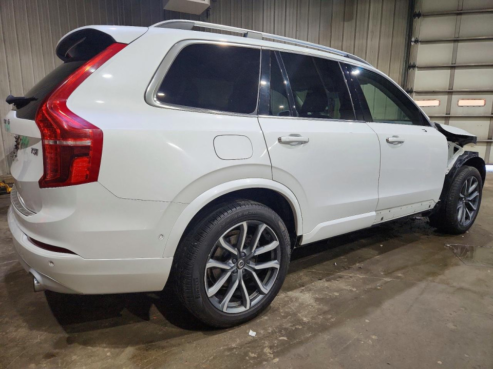 Volvo XC90 2018 — Copart