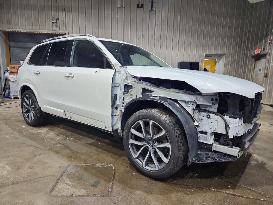 Volvo XC90 2018 — Copart
