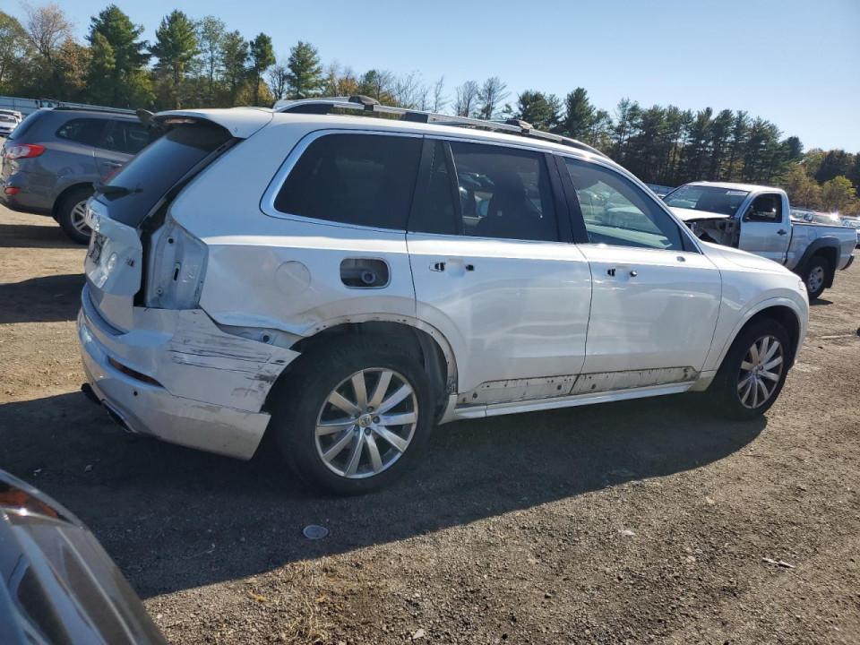 Volvo XC90 2016 — Copart