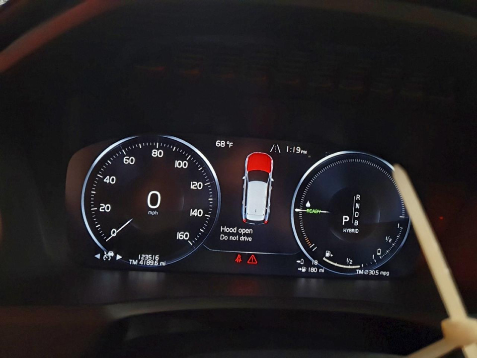 Volvo XC90 2017 — Copart