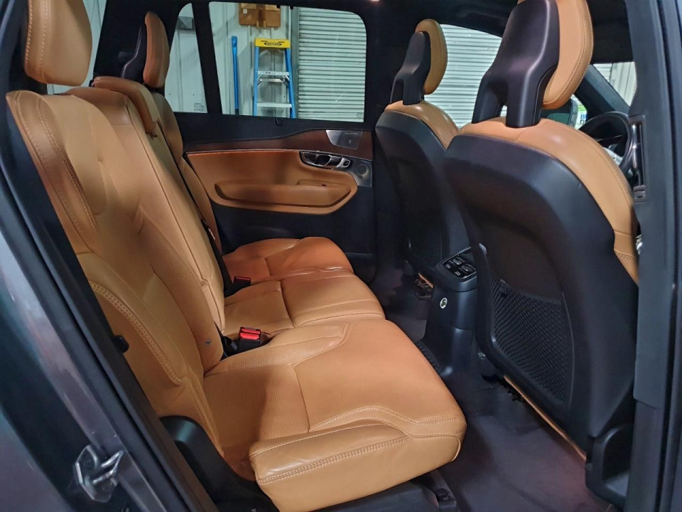 Volvo XC90 2017 — Copart