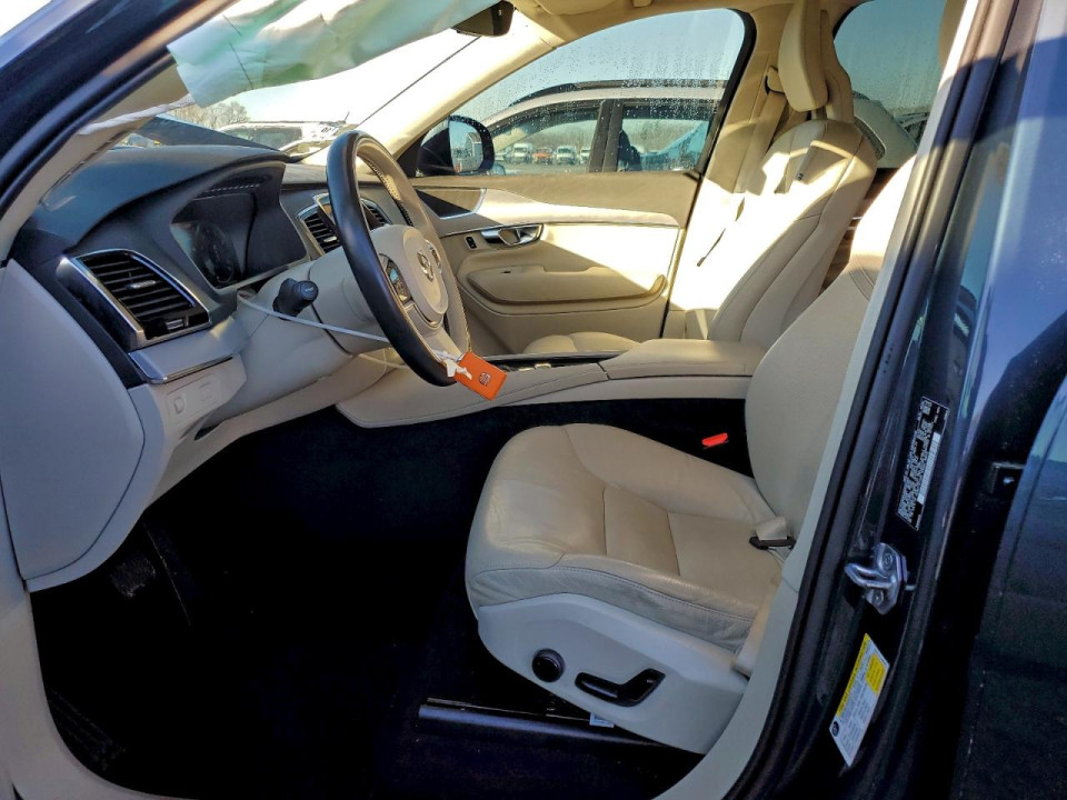 Volvo XC90 2021 — Copart