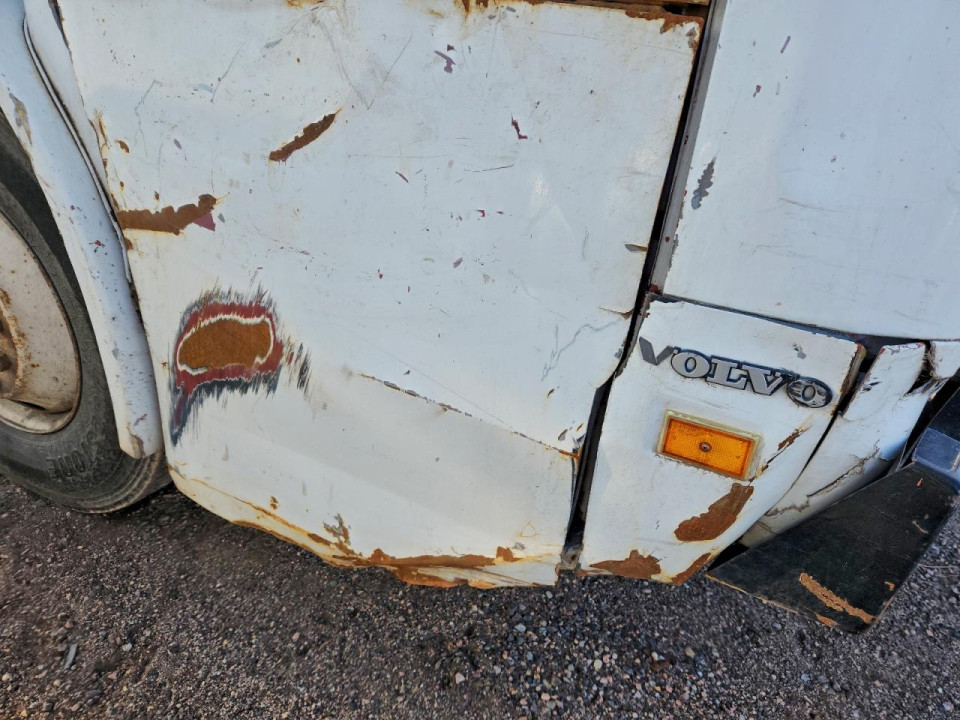 Volvo XPEDITOR 1999 — Copart